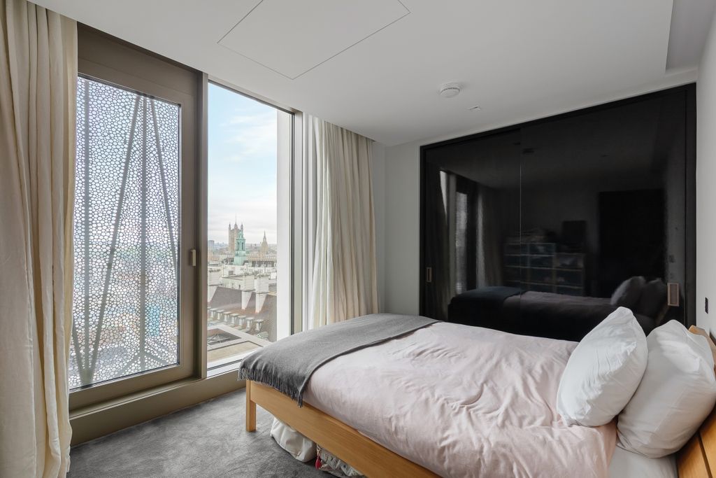 Property photo 3 of 16 094A7117