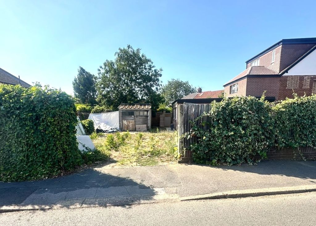 Property photo 2 of 6