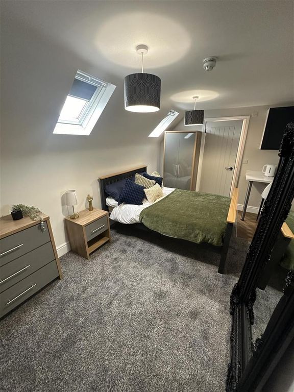 Property photo 3 of 23 Zje4_Andm0Ql0Bx0Nv2Lpg.Jpg