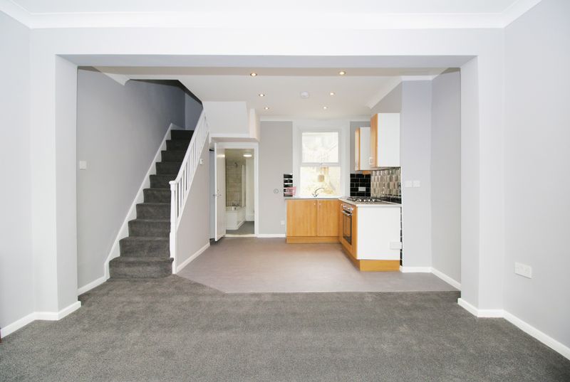 Property photo 2 of 12 Photo 18