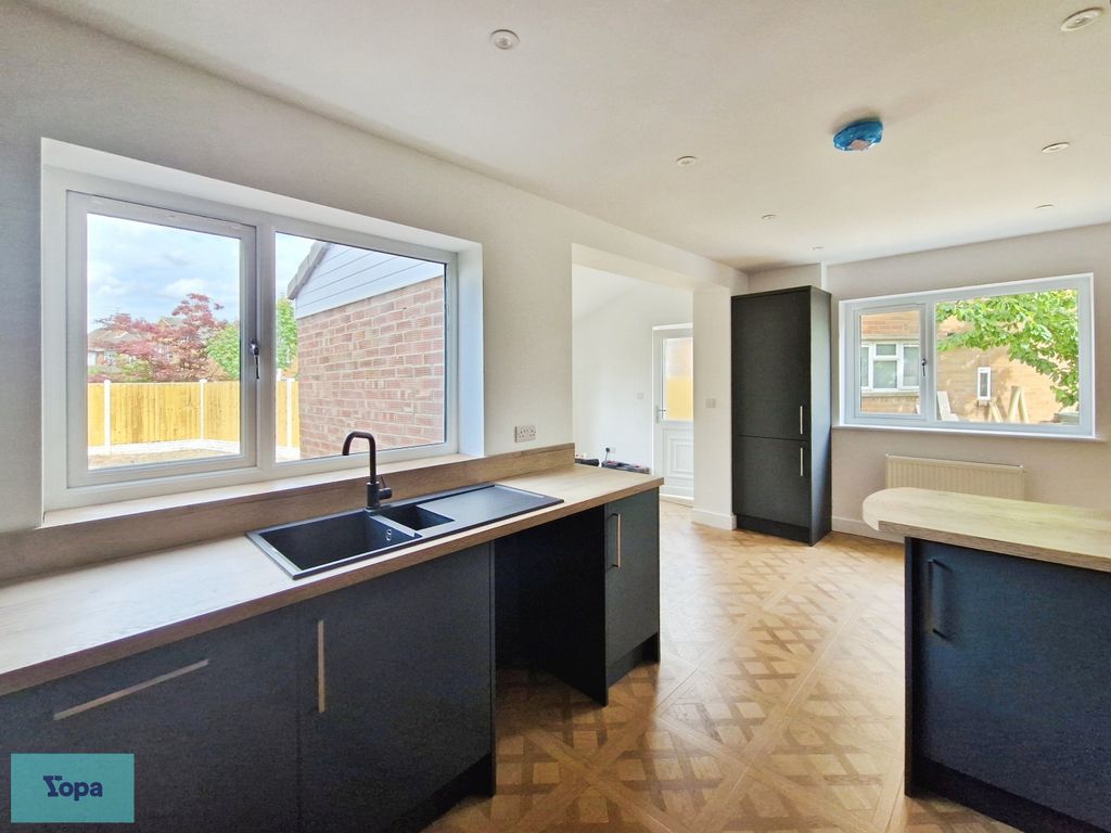 Property photo 3 of 25 50E548B1-1000111637