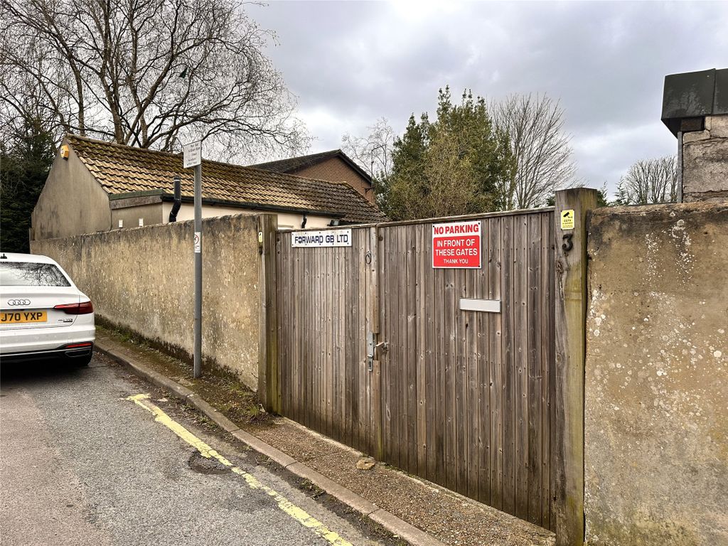 Property photo 1 of 11 Picture No. 11