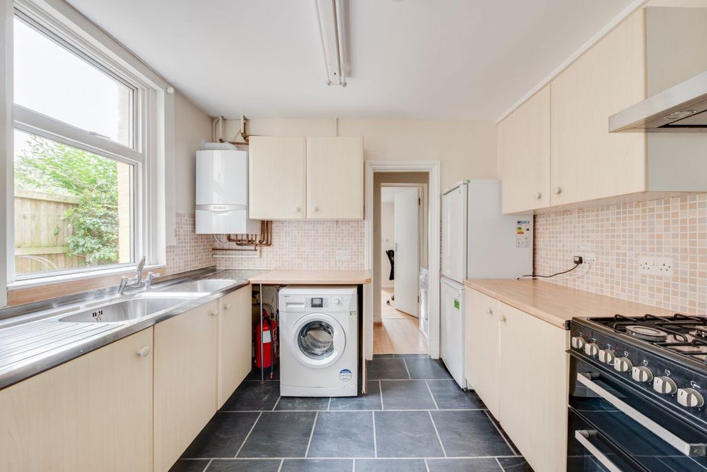 Property photo 1 of 26