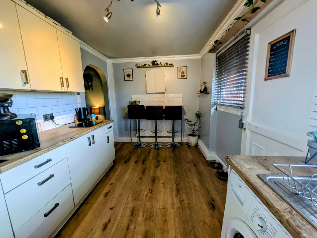 Property photo 3 of 16 1000019520