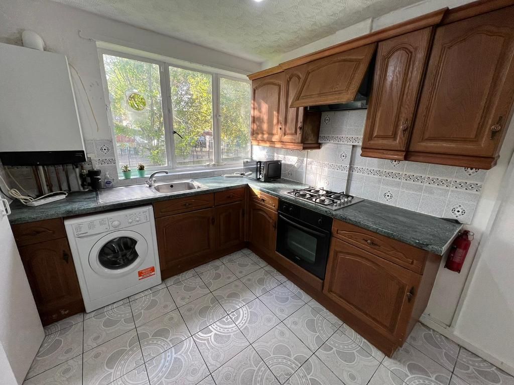 Property photo 3 of 13 Photo 3