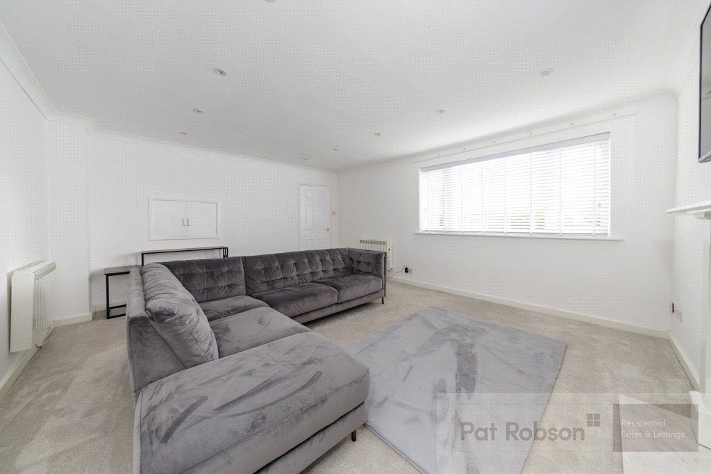 Property photo 3 of 19 Picture 3