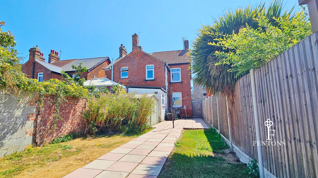 Property photo 3 of 17 Rear Garden