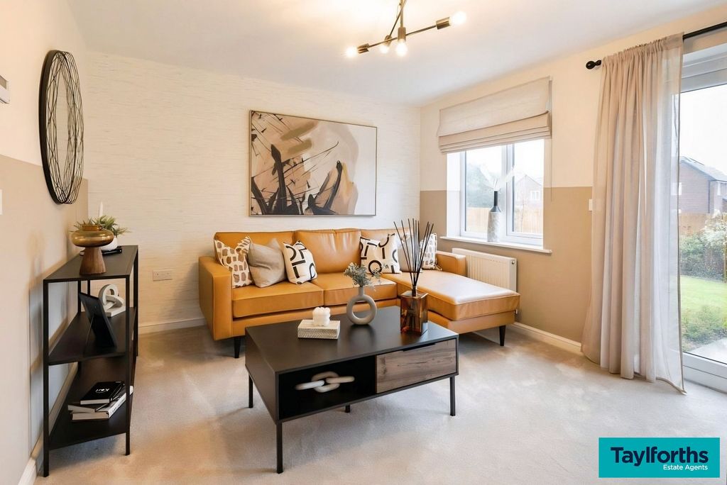 Property photo 2 of 8