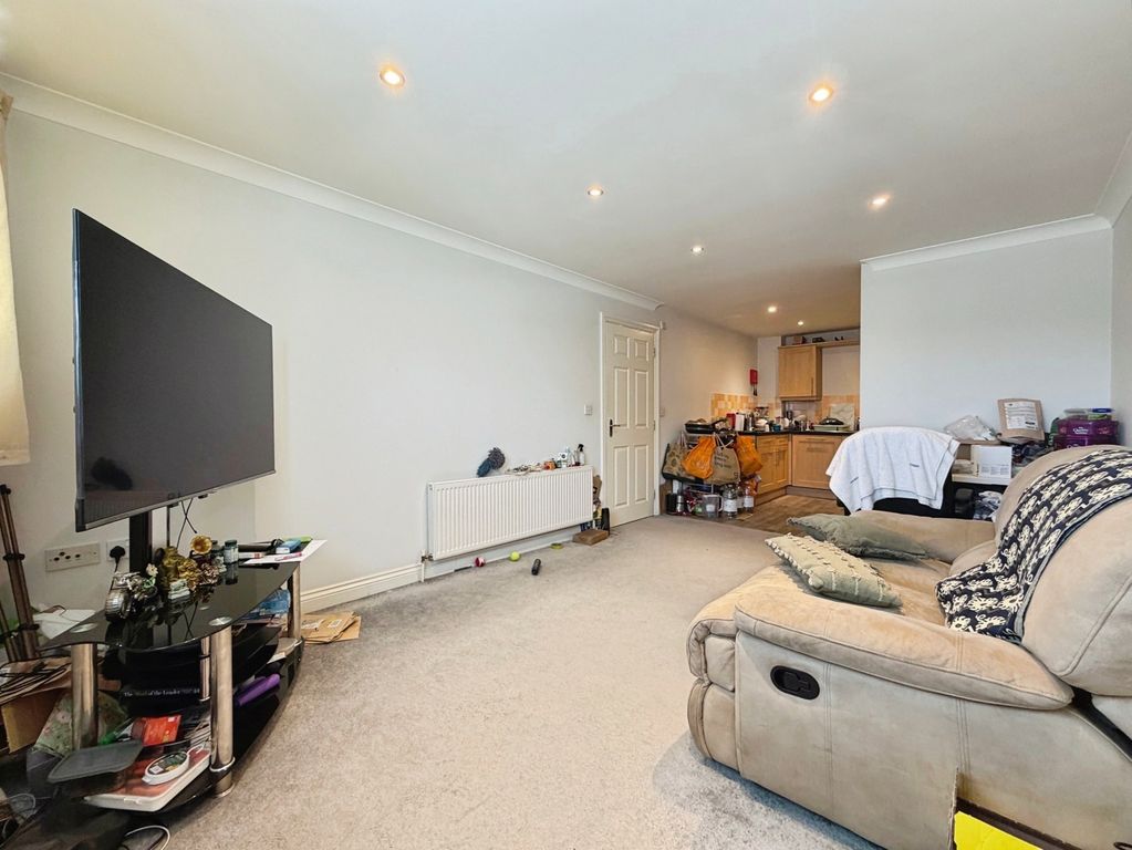 Property photo 3 of 7 Pbox-Img.Jpg