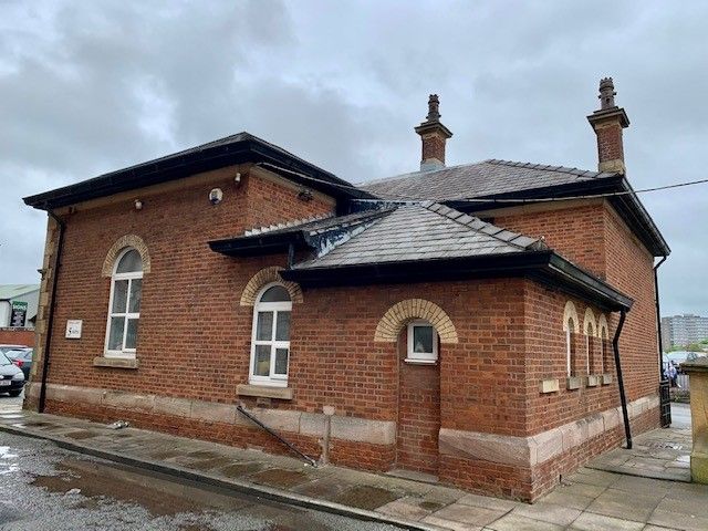 Property photo 2 of 9