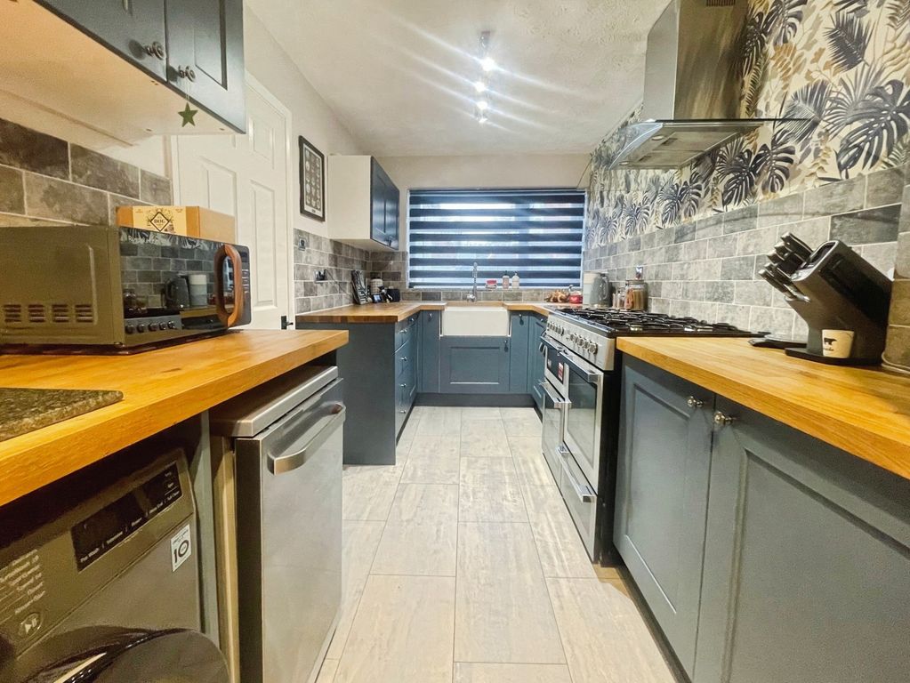 Property photo 3 of 12 Pbox-Img.Jpg