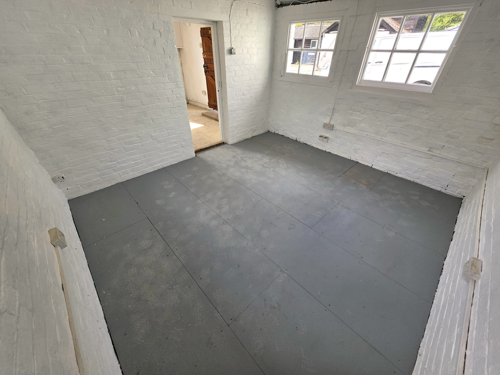 Property photo 3 of 7