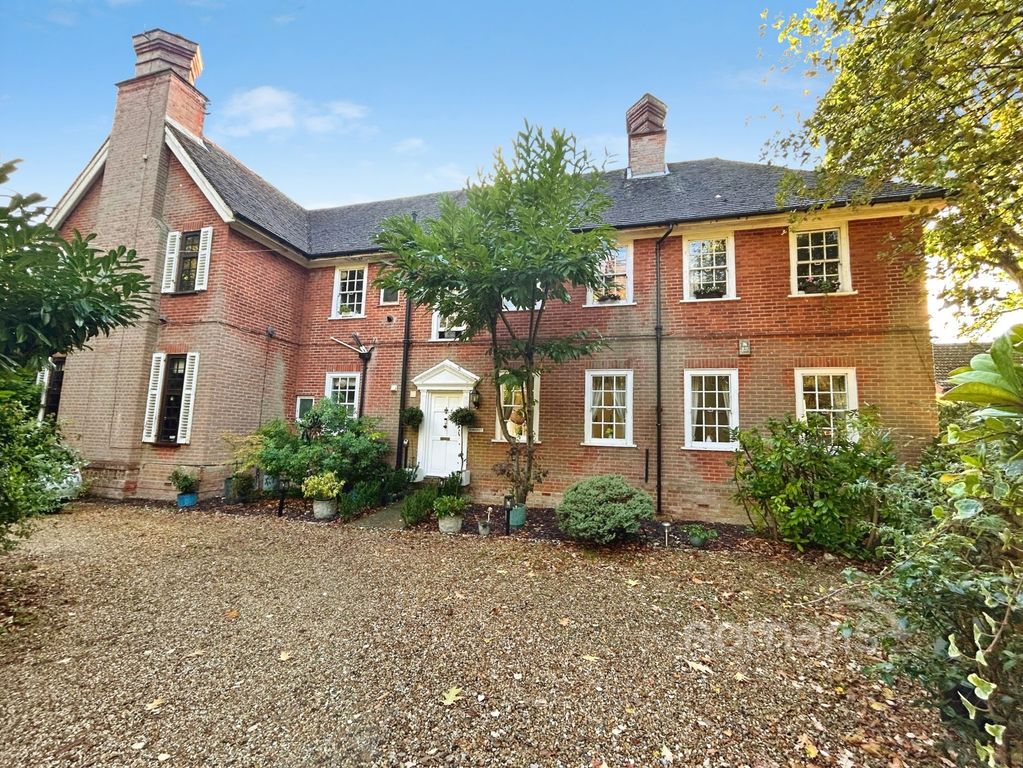 Property photo 1 of 8 Pbox-Img.Jpg