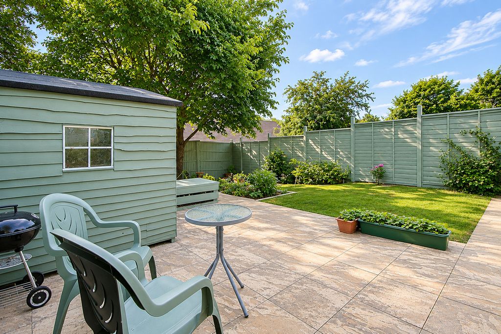 Property photo 1 of 20