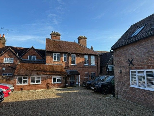 Property photo 2 of 9 Photo 3