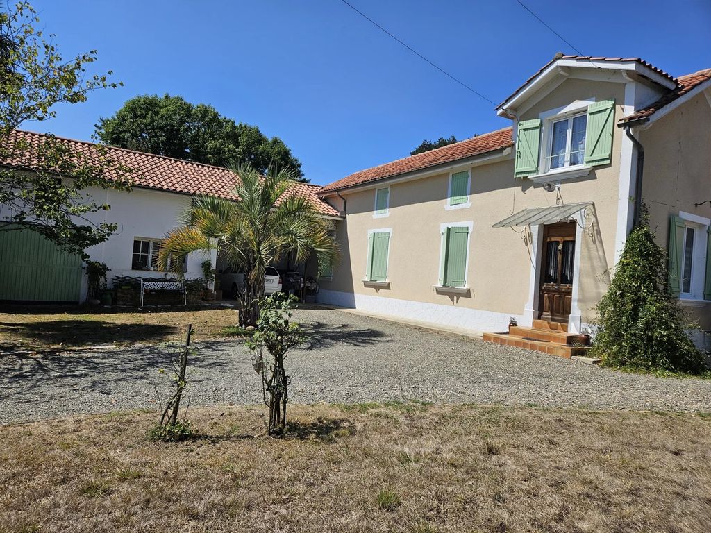 Property photo 1 of 30