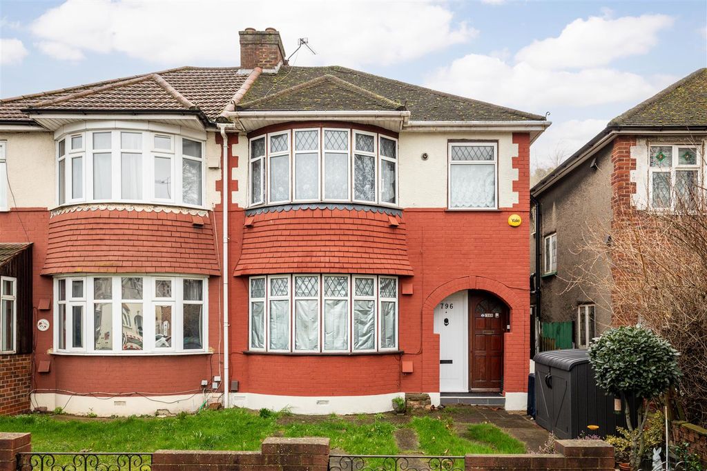 Property photo 1 of 15 Greenford Road-16.Jpg