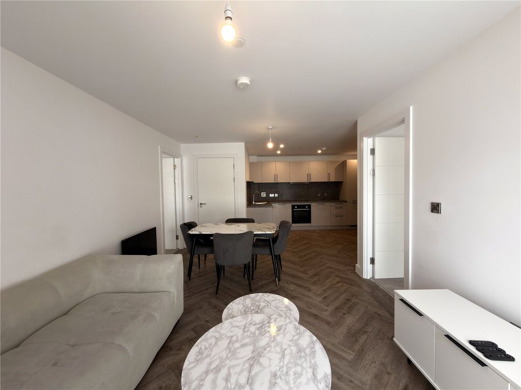 Property photo 3 of 11 Picture No. 04