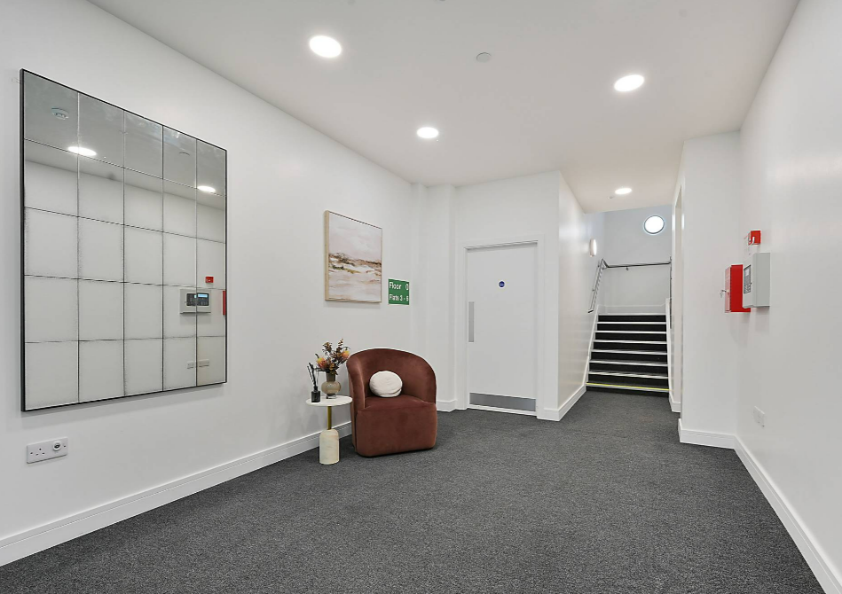 Property photo 2 of 5