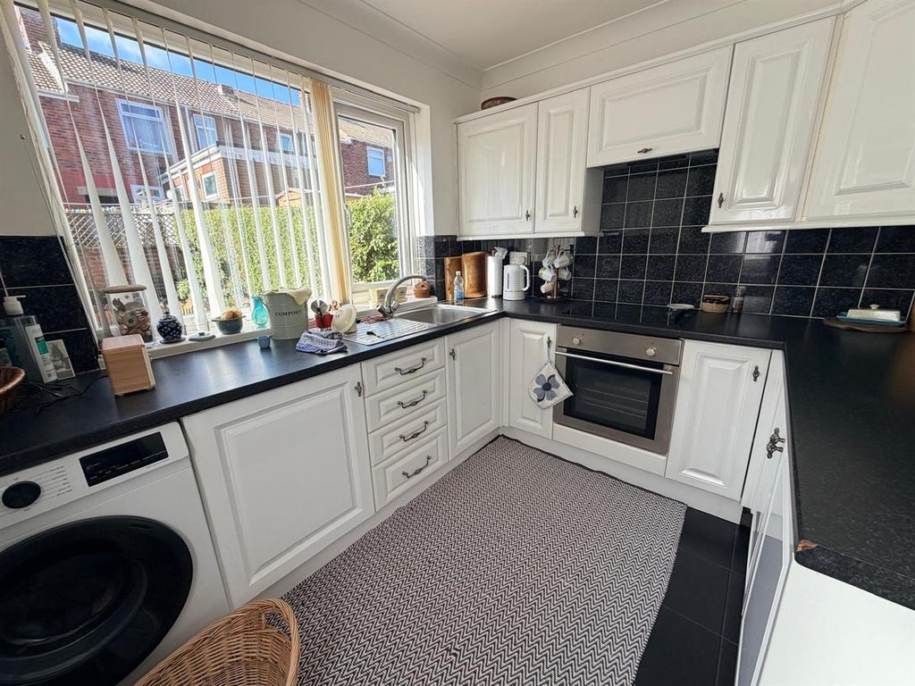 Property photo 2 of 11 5716404d-9E84-4213-A86E-ce27Dfe4B088.Jpg