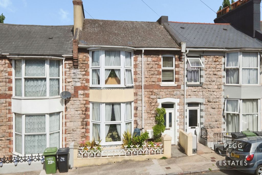 Property photo 1 of 23