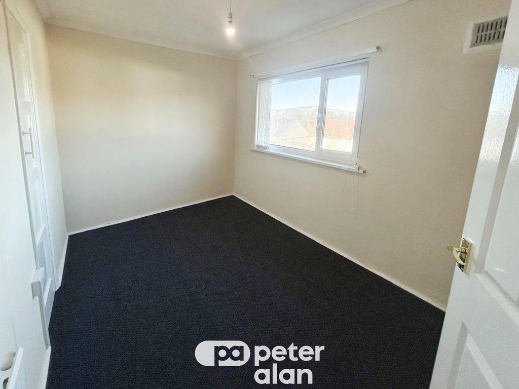 Property photo 2 of 15 Image