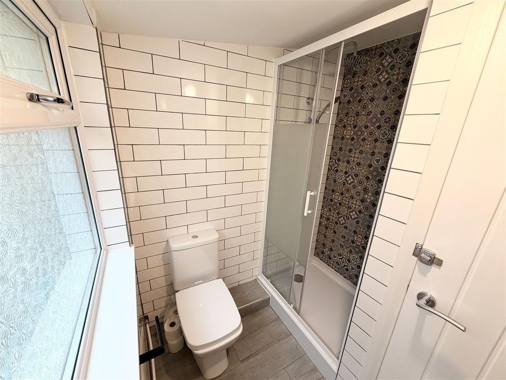 Additional image 9 of 3 bed semi-detached house to rentStation Terrace Maerdy Ferndale, Ferndale CF43