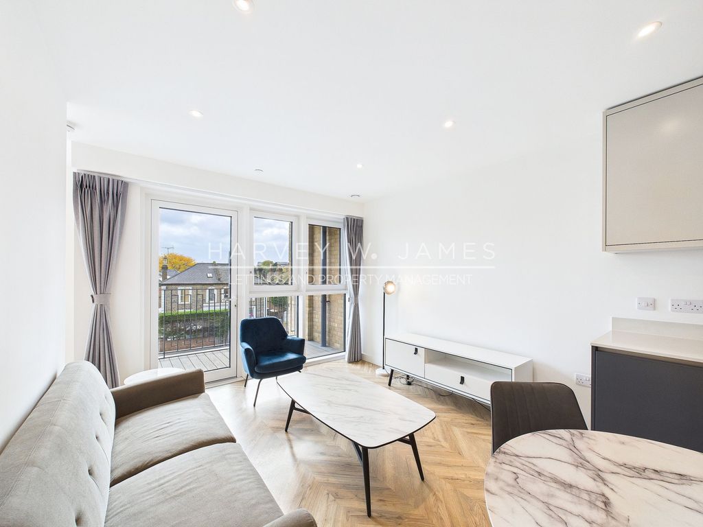 Property photo 2 of 29