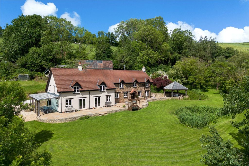 Property photo 3 of 29 Morgans Bradley