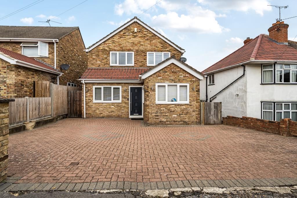 Property photo 1 of 21 External