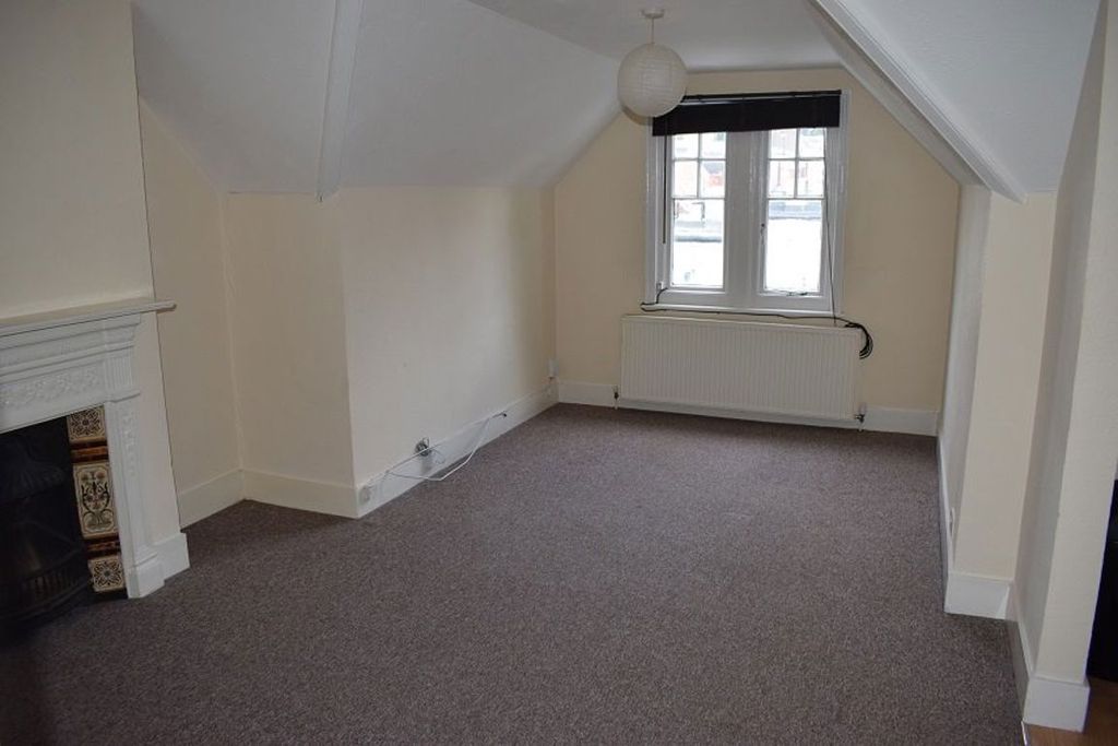 Property photo 2 of 6