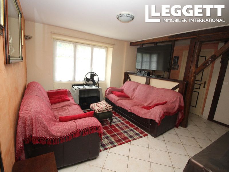 Property photo 3 of 10