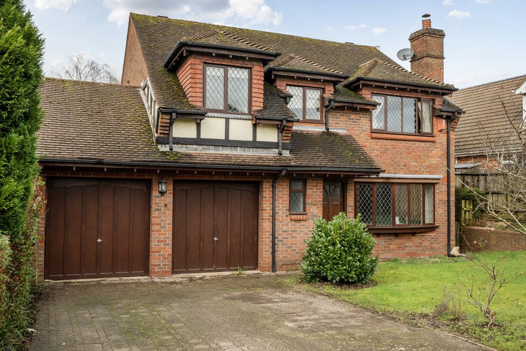 Property photo 1 of 21