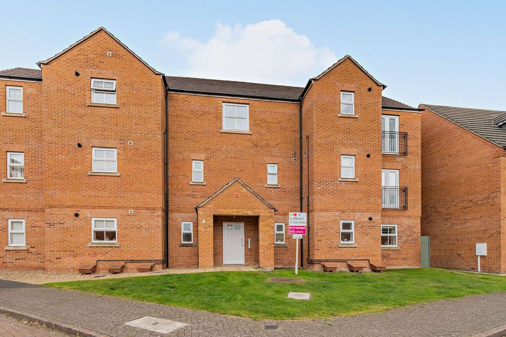 Property photo 1 of 24