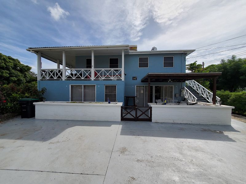 Property photo 3 of 18