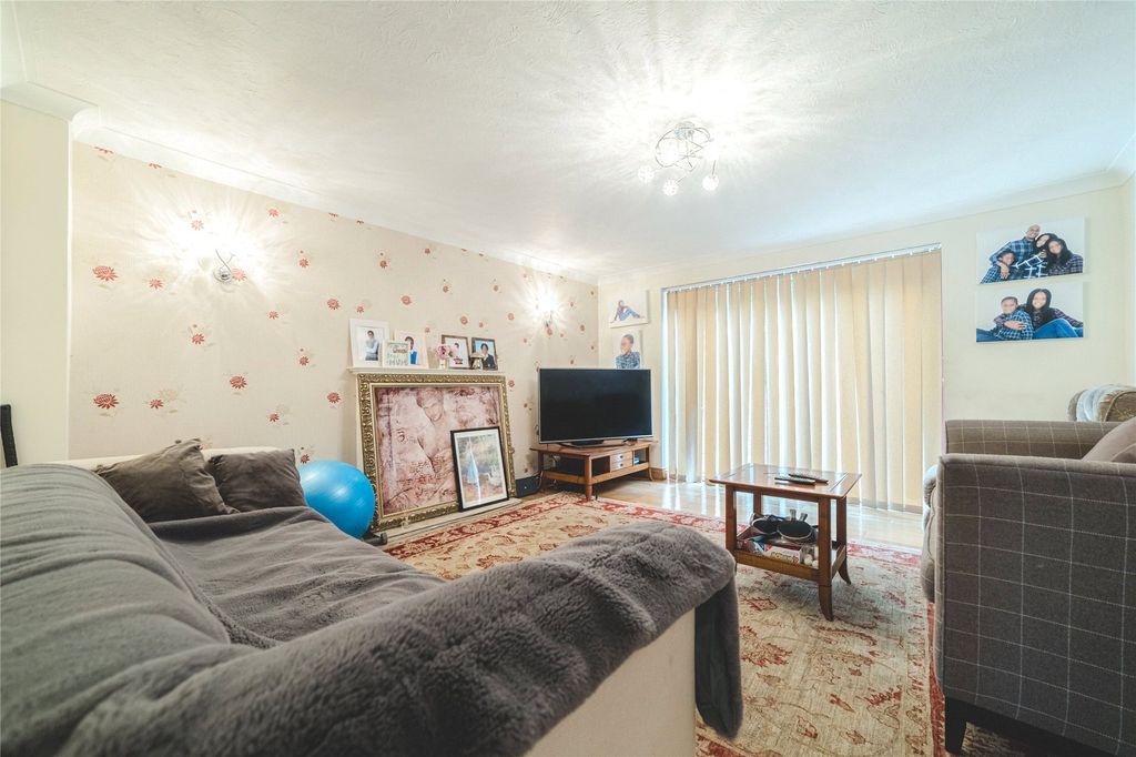 Property photo 2 of 11 Picture No. 04