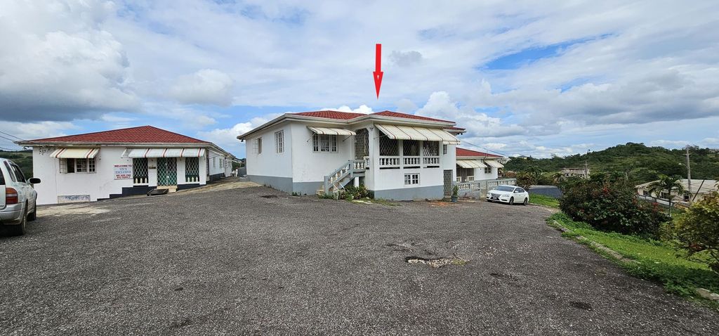 Property photo 2 of 36