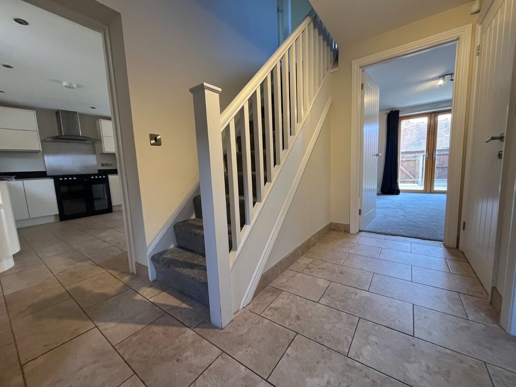 Property photo 3 of 29 Picture No. 30