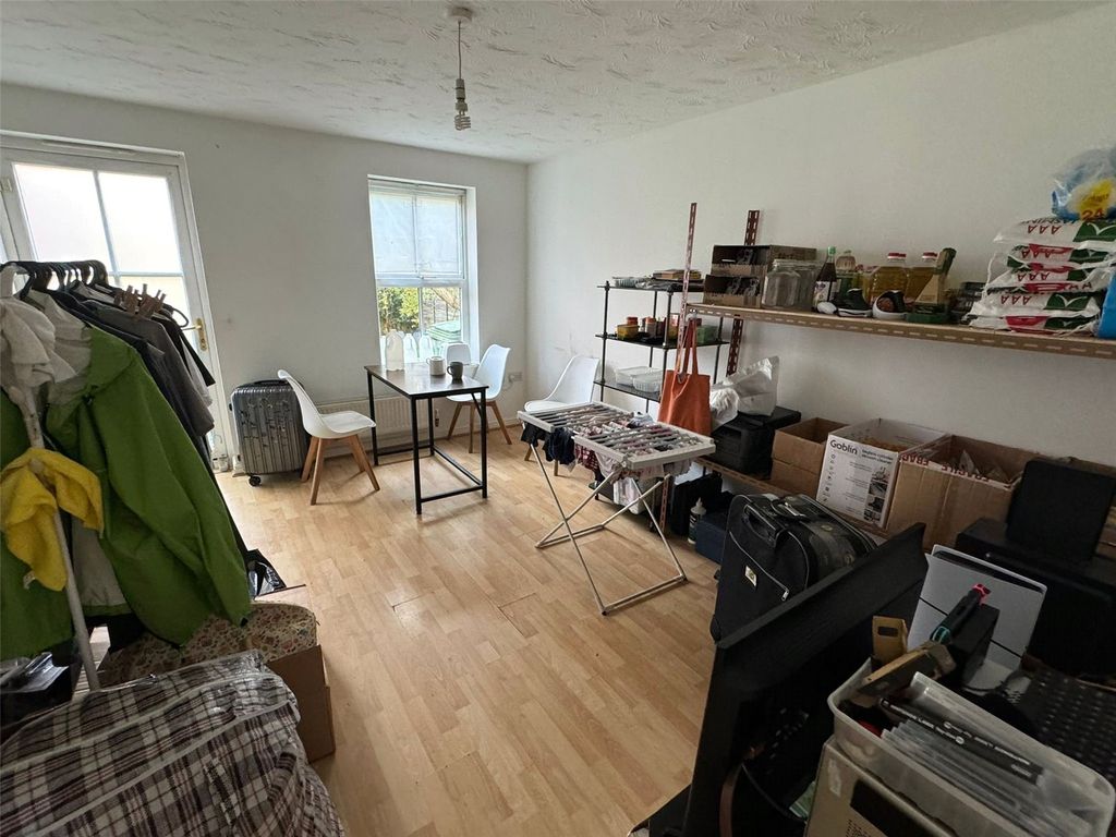 Property photo 2 of 9 Picture No. 09