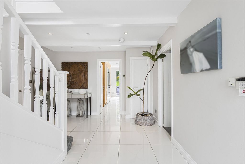 Property photo 2 of 28 Picture No. 58