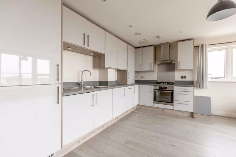 Property photo 3 of 10 Kitchen Area