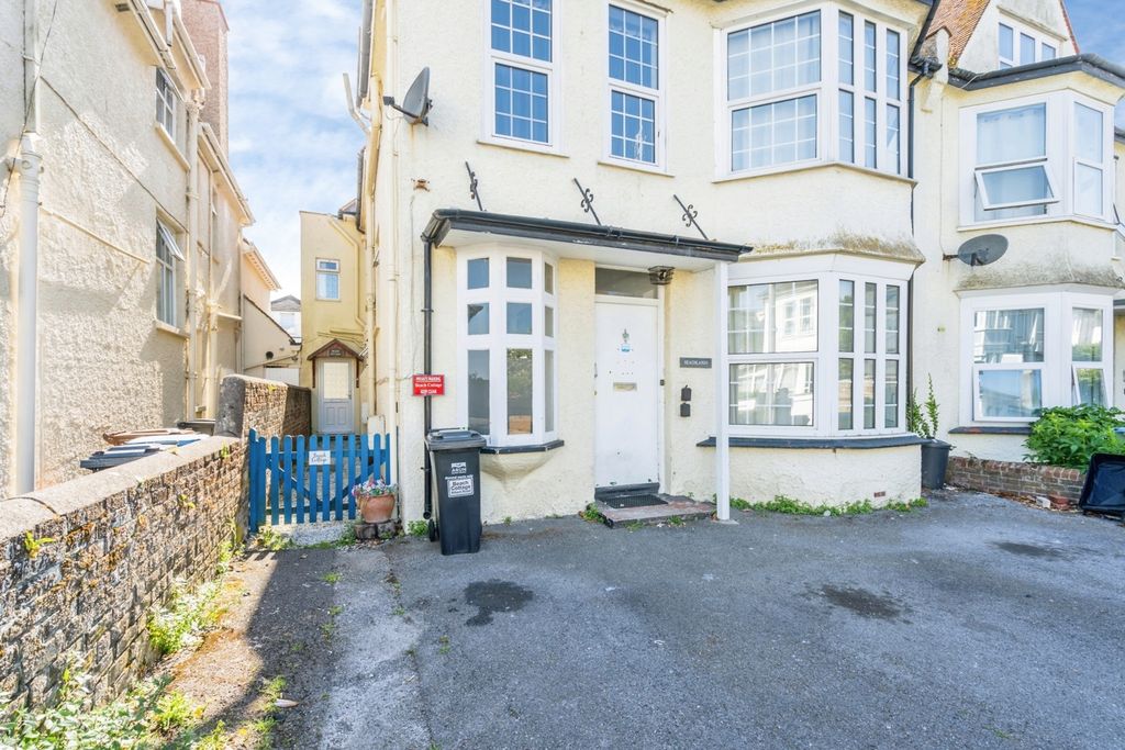 Property photo 1 of 15 Pbox-Img.Jpg