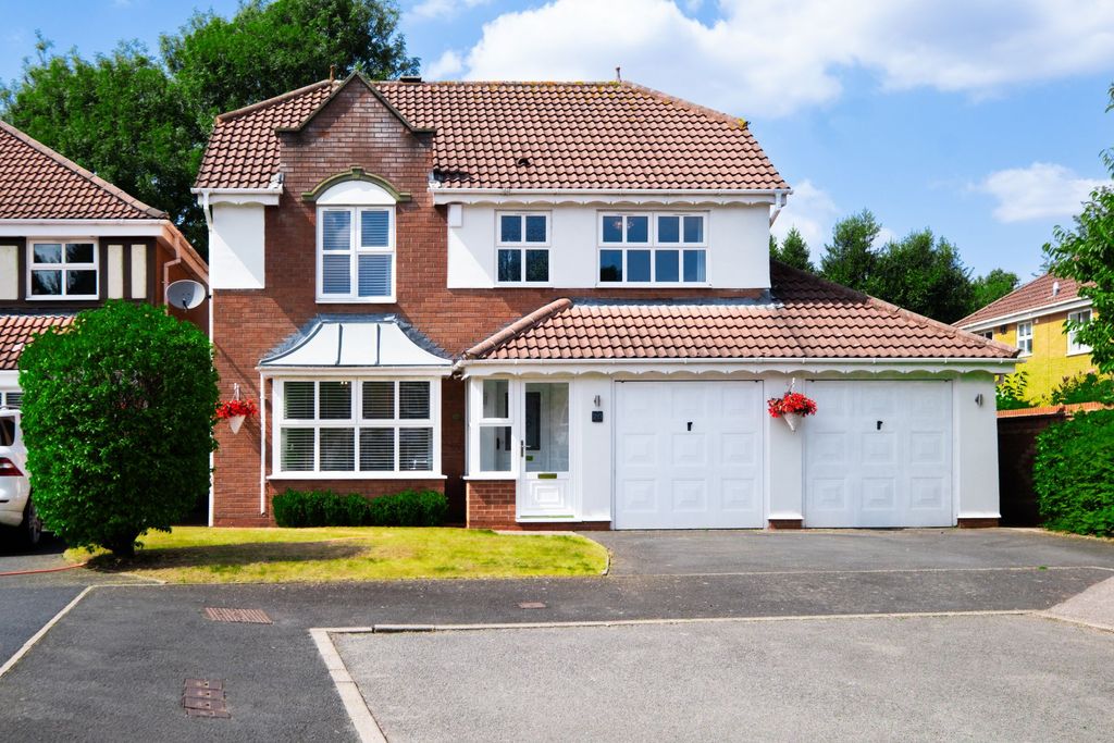 Property photo 1 of 37