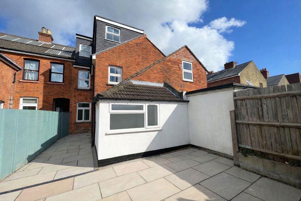 Property photo 1 of 5 Picture No. 10