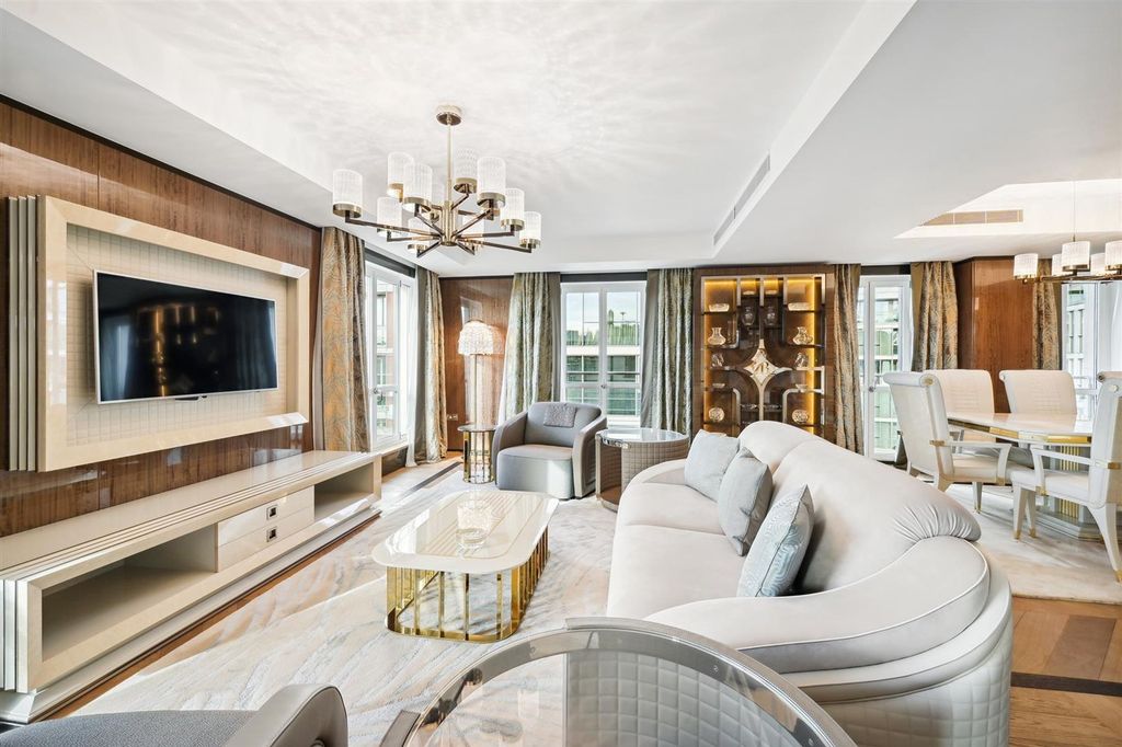 Property photo 2 of 32 1