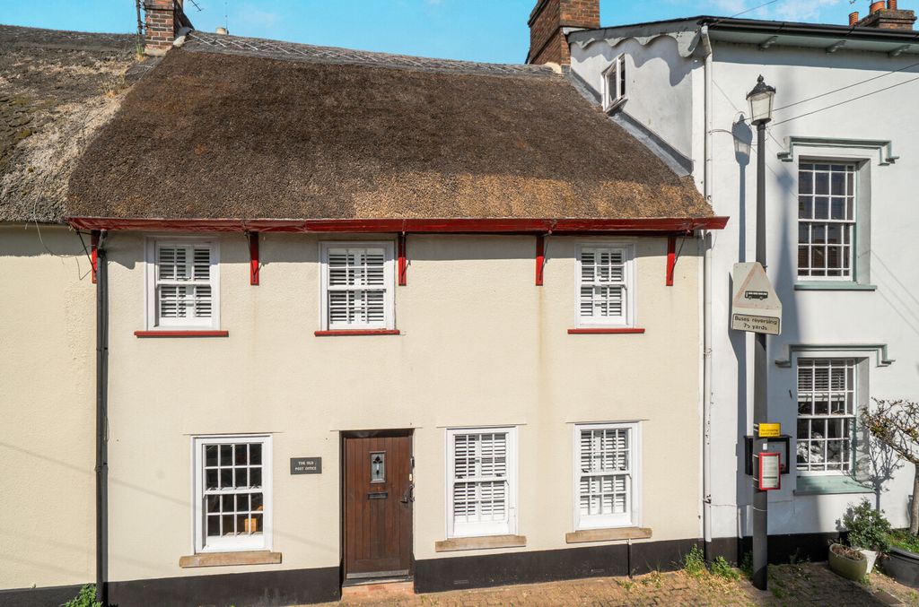 Property photo 1 of 36 1449685-2-69F35cc...