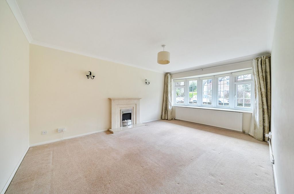 Property photo 3 of 14 Living Room With Bay Window