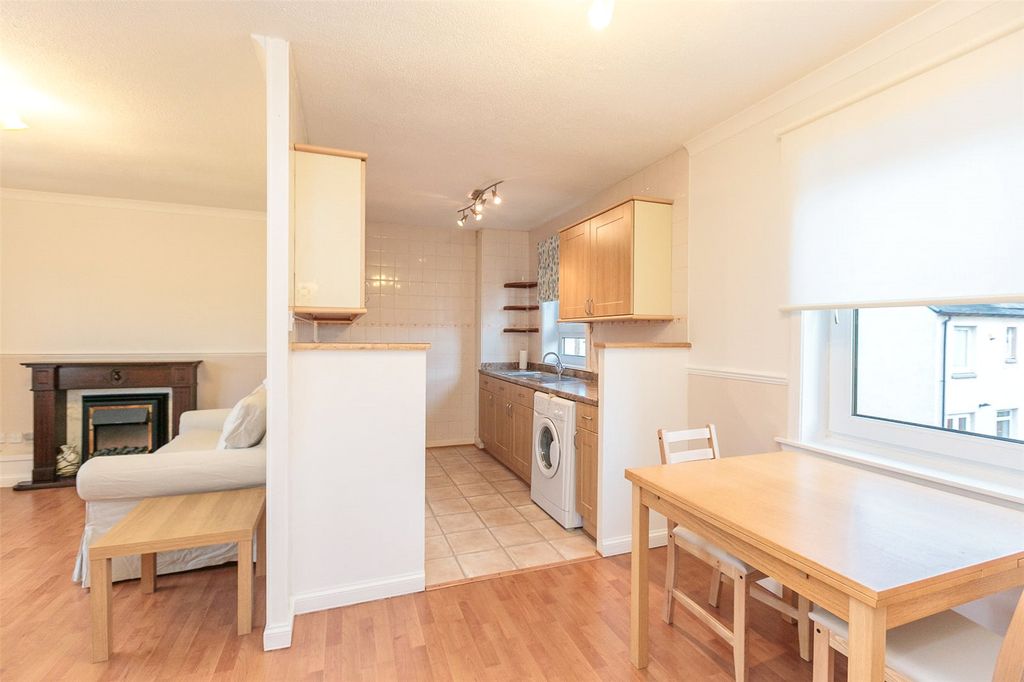 Property photo 2 of 12 Picture No. 02