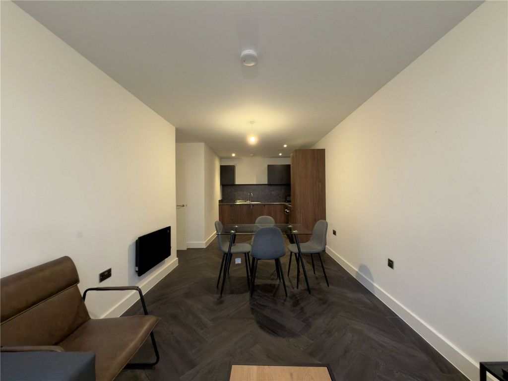 Property photo 1 of 9 Picture No. 07