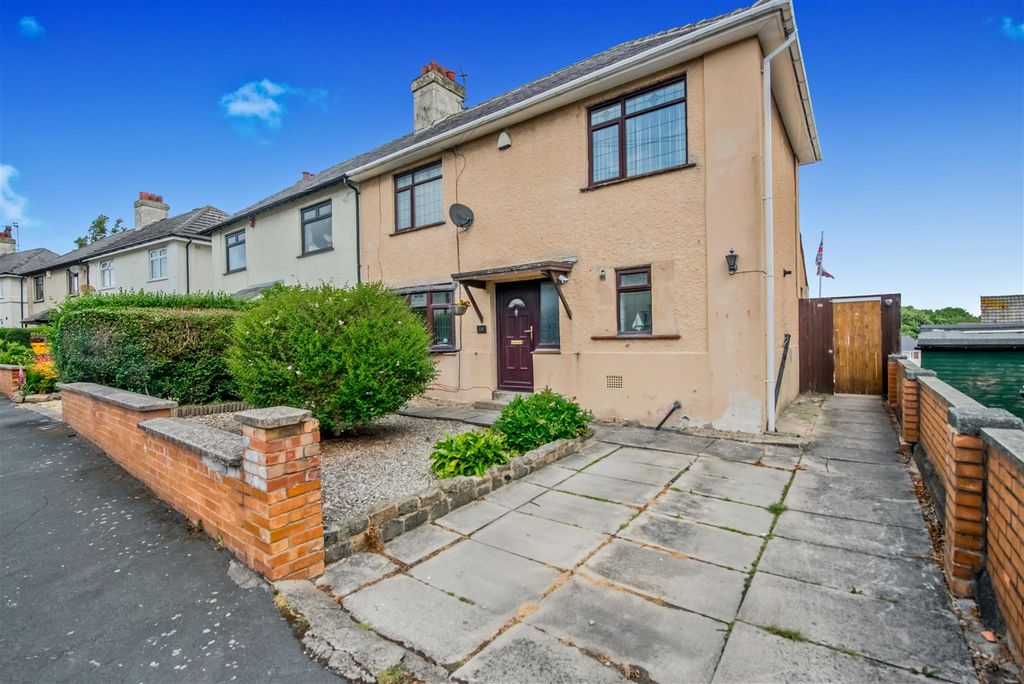 Property photo 1 of 20